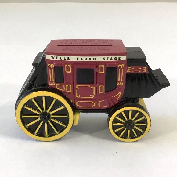 Wells Fargo Accents Wells Fargo Stagecoach Coin Bank Cast Iron Metal With Key Vintage 998